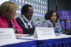 img_9861-somos2019-satday3-afternoonpanels-addiction-reyesandtaylor_46482488605_o